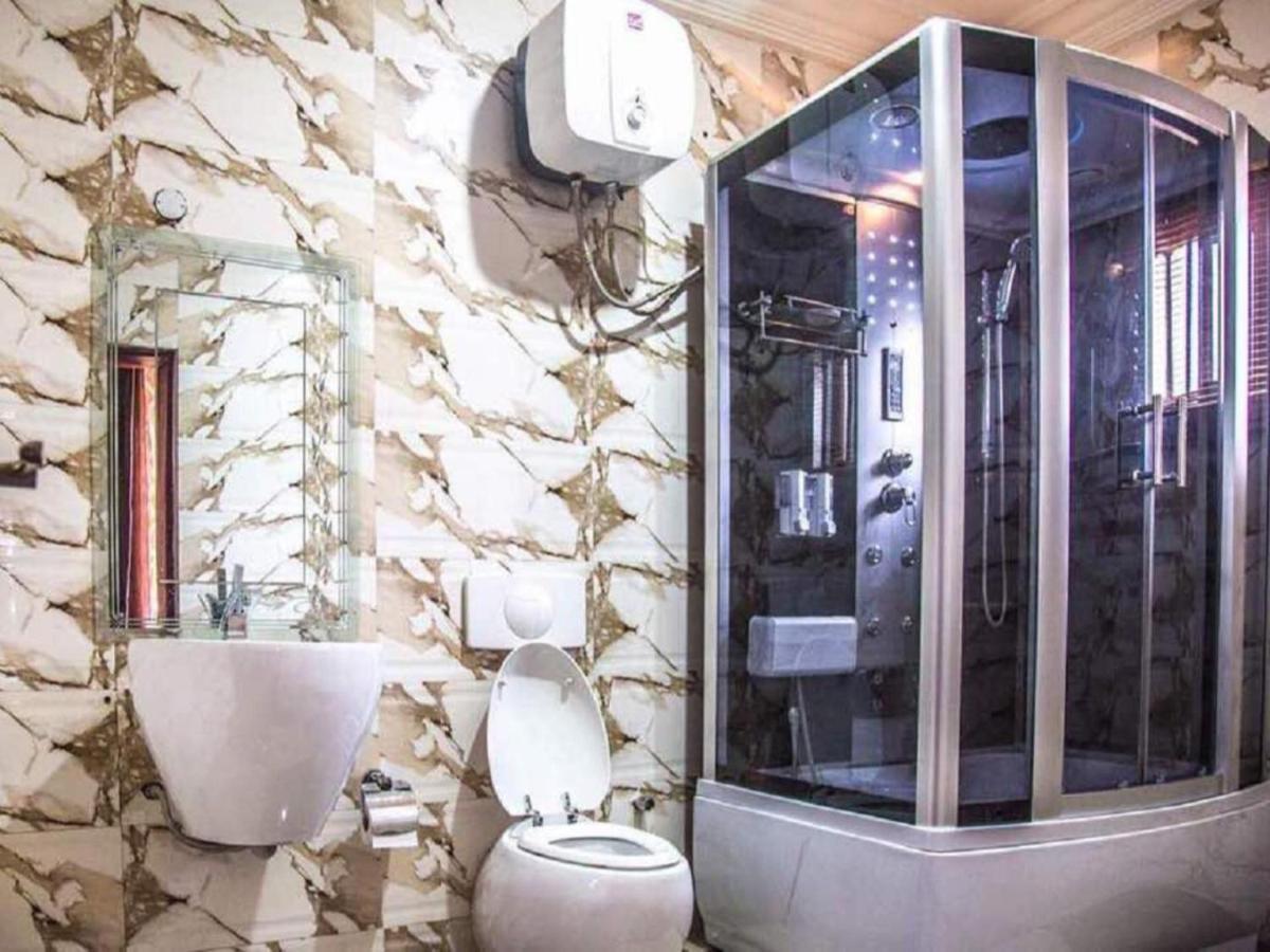 אבוג'ה E-Suite Hotel מראה חיצוני תמונה