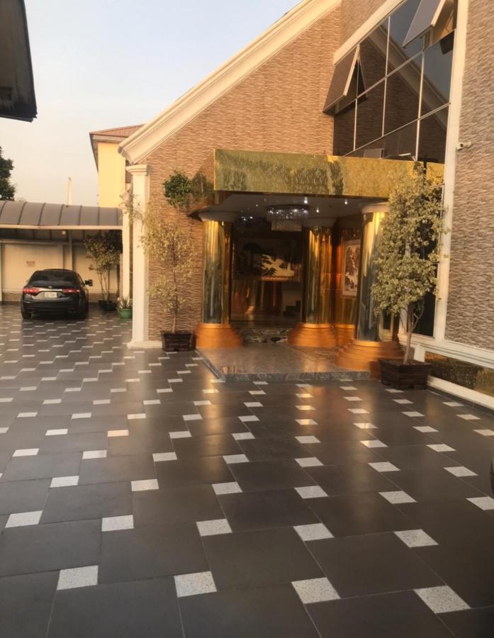 אבוג'ה E-Suite Hotel מראה חיצוני תמונה